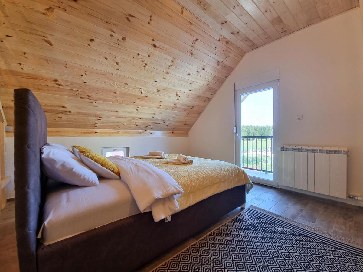 Apartmani Gala Zabljak Ngoại thất bức ảnh